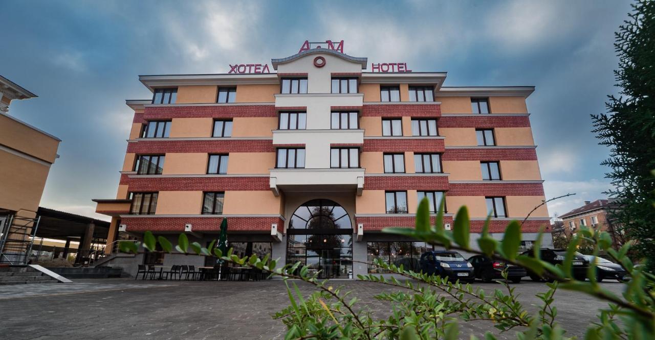 A&M Hotel With Free Parking 普罗夫迪夫 外观 照片